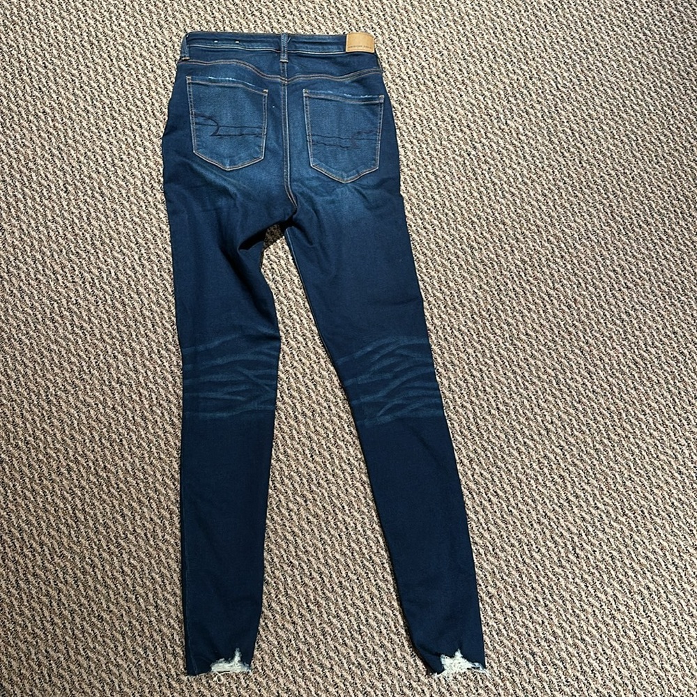 American Eagle Ripped Stretchy Skinny Jeans - Picture 3 of 5